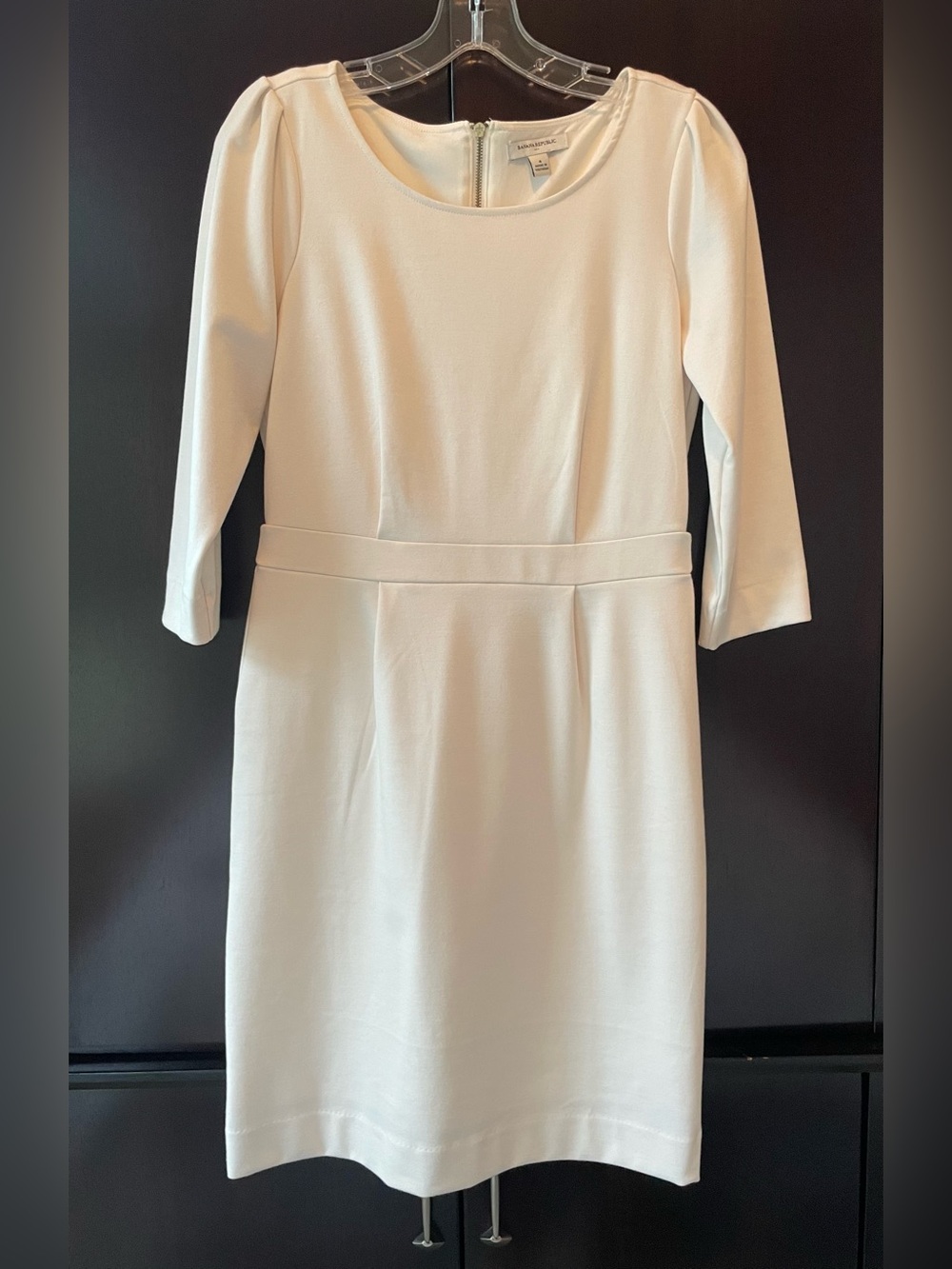 Banana Republic Ivory 3/4 Sleeve Sheath Dress